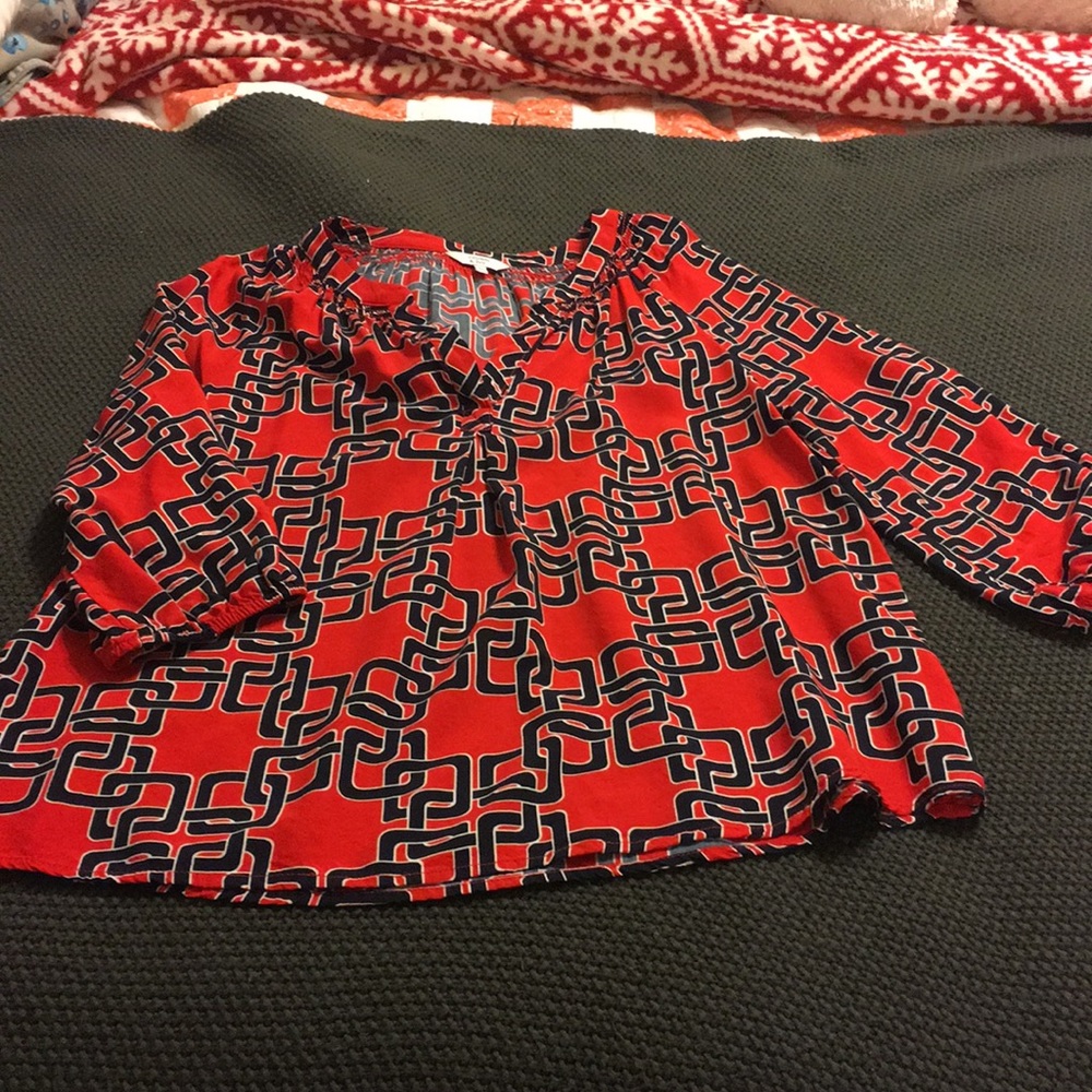 Patterned V-neck top